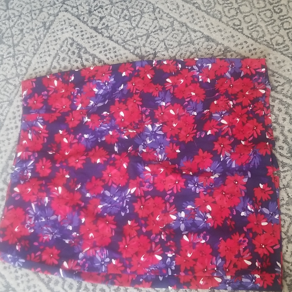 Floral pencil skirt